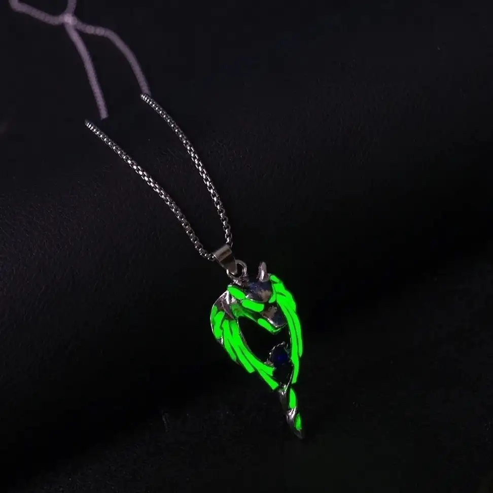 The Luminous Wolf Chain